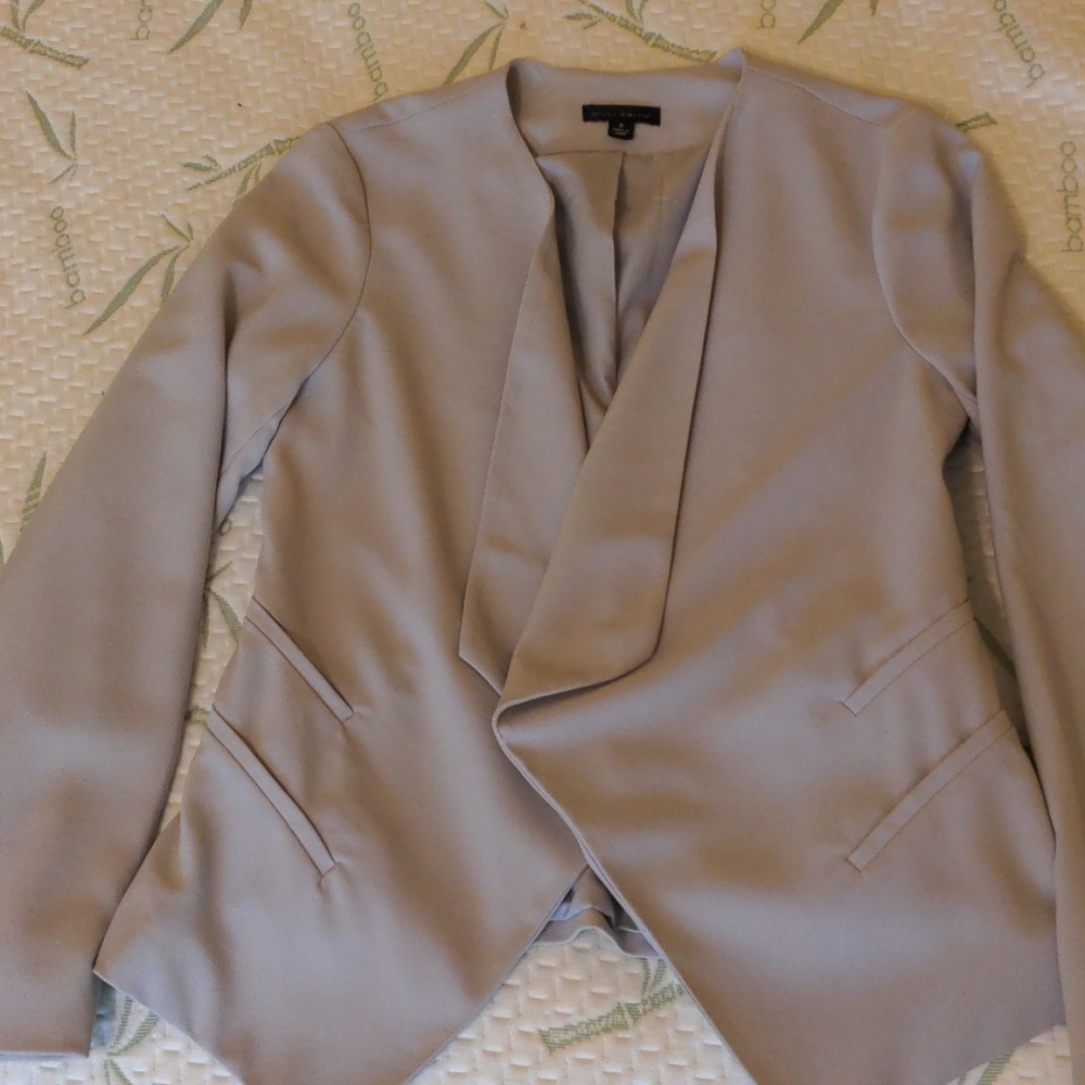 Gray blazer